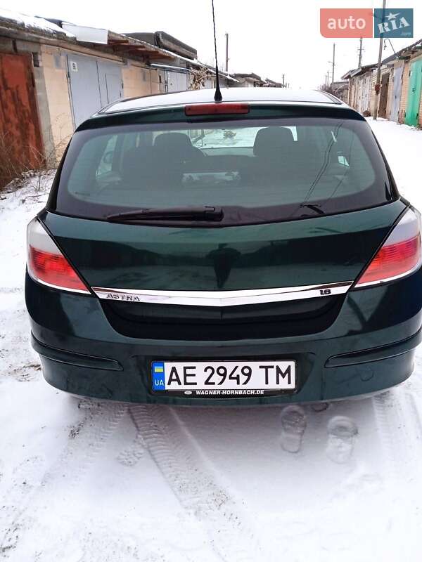 Opel Astra 2004