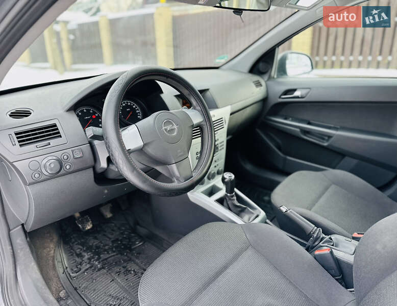 Хэтчбек Opel Astra 2009 в Киеве фото 15 Хэтчбек Opel Astra 2009 в Киеве