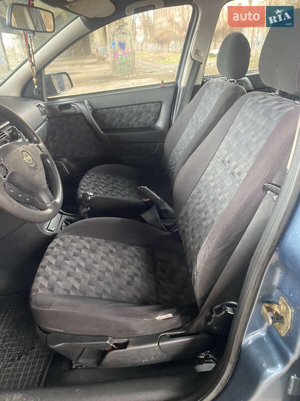 Хетчбек Opel Astra 1998 в Мукачевому