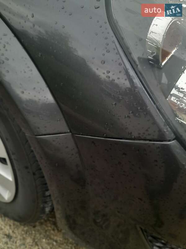 Универсал Opel Astra 2010 в Житомире