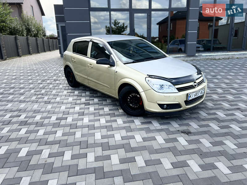 Хетчбек Opel Astra 2005 в Києві