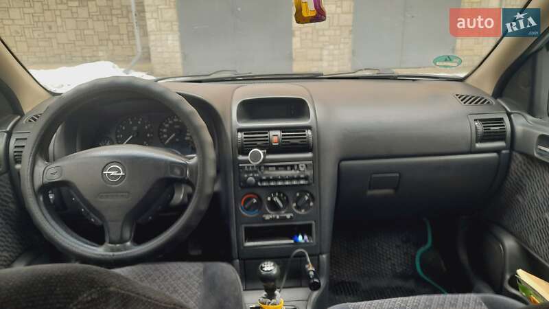 Хетчбек Opel Astra 2001 в Івано-Франківську