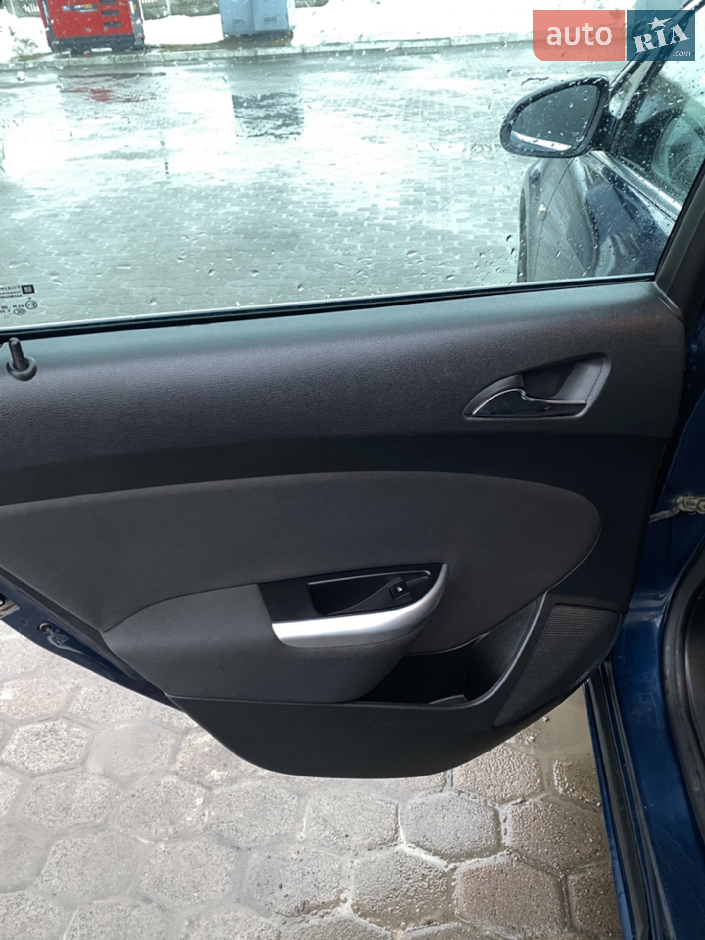 2011 Opel Astra - мініатюра 21