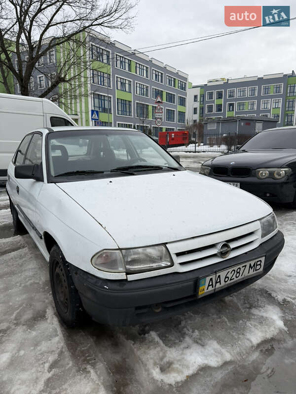 Хетчбек Opel Astra 1994 в Києві