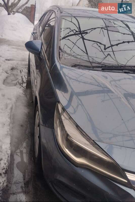 Универсал Opel Astra 2017 в Виннице
