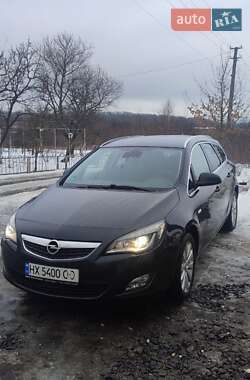 Универсал Opel Astra 2011 в Хмельницком