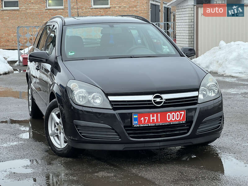 Універсал Opel Astra 2006 в Лубнах