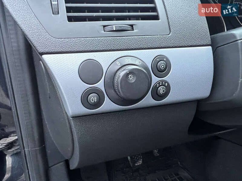 Універсал Opel Astra 2006 в Лубнах