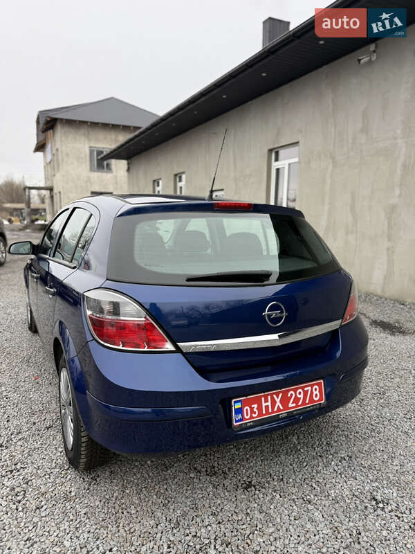 Хэтчбек Opel Astra 2009 в Луцке фото 12 Хэтчбек Opel Astra 2009 в Луцке