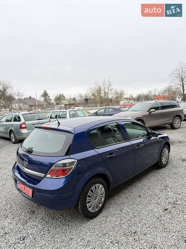 Хэтчбек Opel Astra 2009 в Луцке фото 17 Хэтчбек Opel Astra 2009 в Луцке