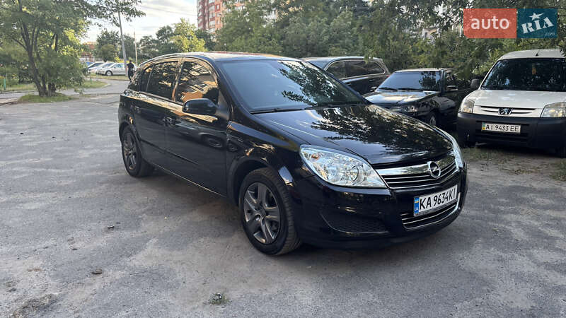 Хэтчбек Opel Astra 2009 в Киеве фото 13 Хэтчбек Opel Astra 2009 в Киеве