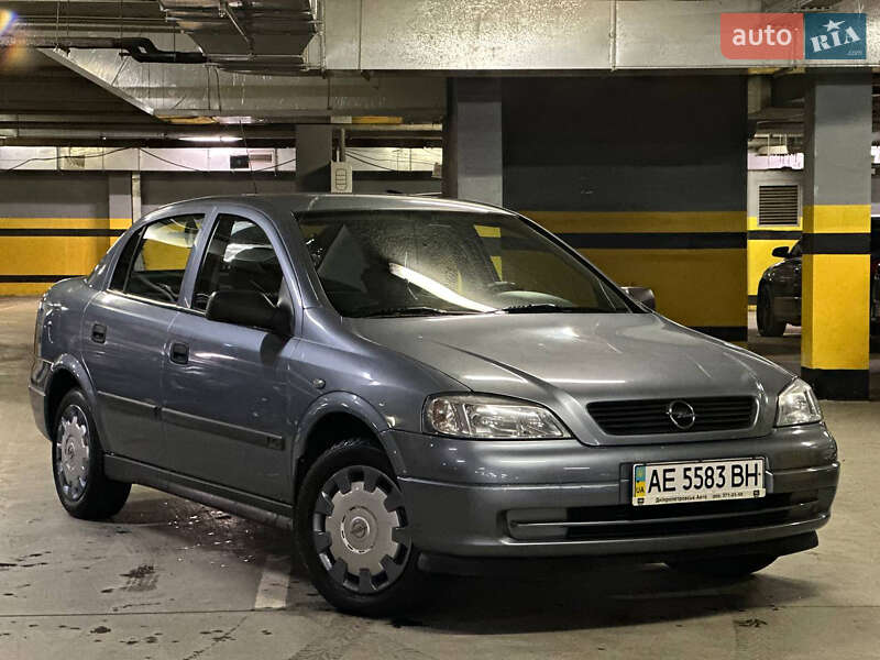 Седан Opel Astra 2006 в Дніпрі фото 3 Седан Opel Astra 2006 в Дніпрі