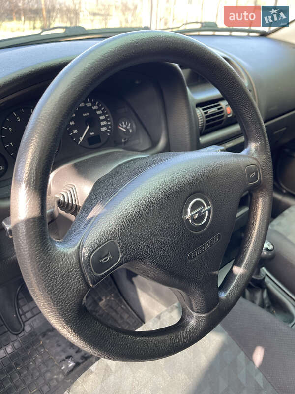 Хетчбек Opel Astra 2003 в Миколаєві