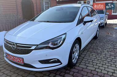 Універсал Opel Astra 2017 в Хмельницькому