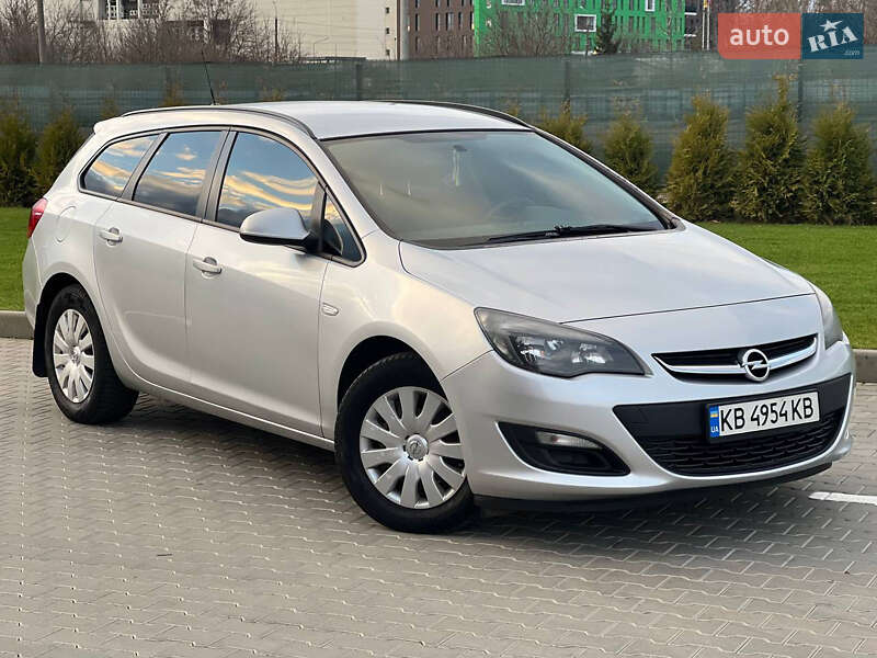 Opel Astra 2013 Opel Astra 2013