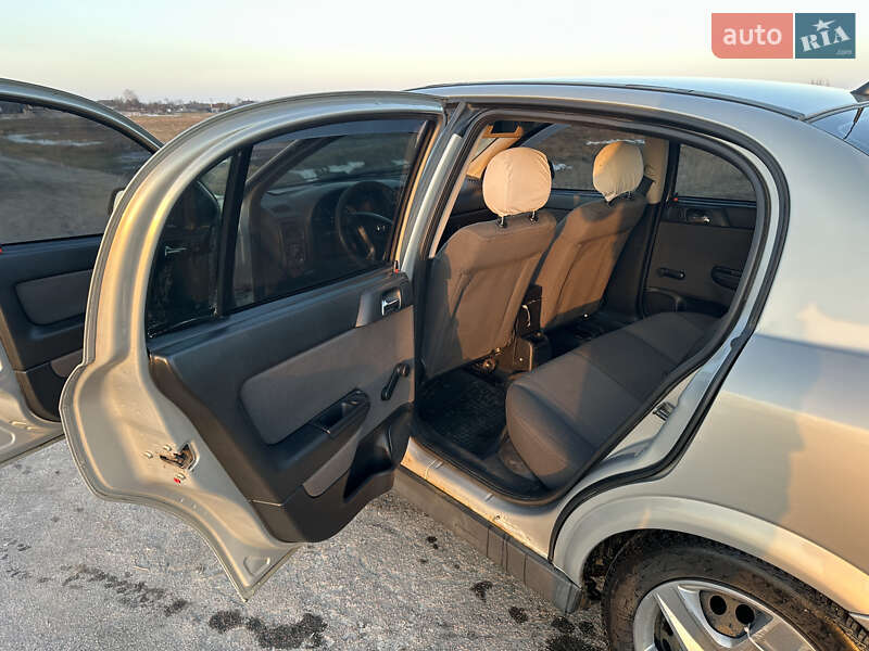 Седан Opel Astra 2008 в Сарнах фото 10 Седан Opel Astra 2008 в Сарнах