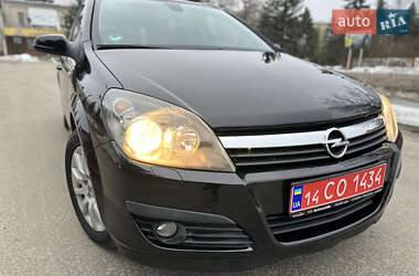 Универсал Opel Astra 2007 в Ивано-Франковске