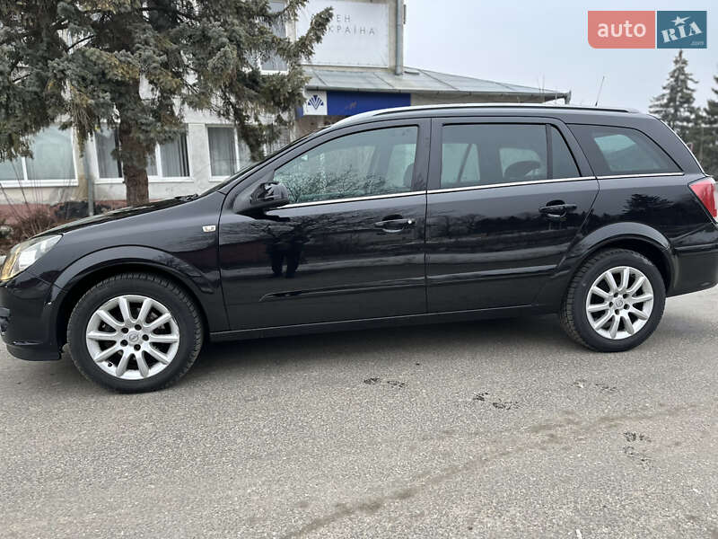 Универсал Opel Astra 2007 в Ивано-Франковске