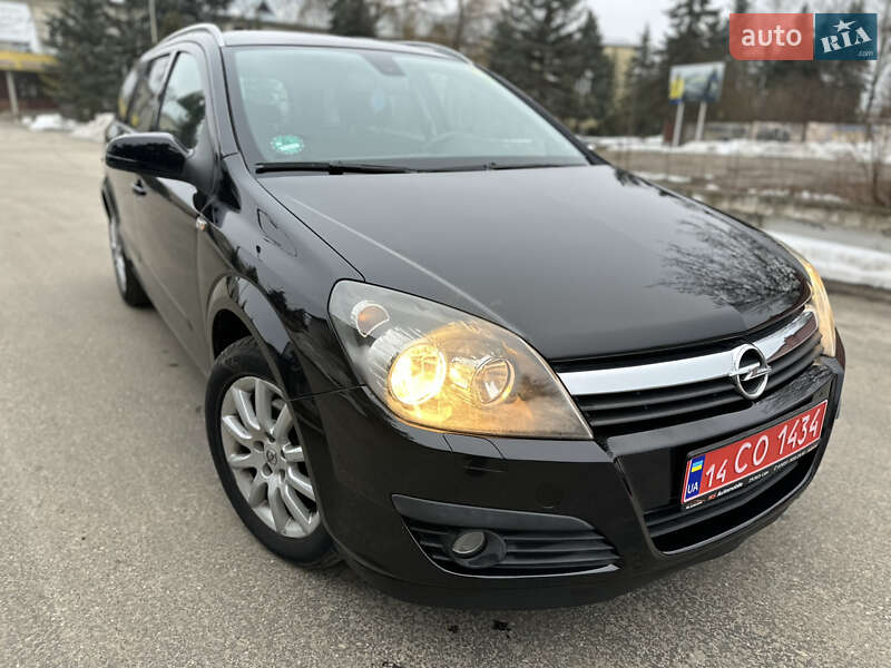 Универсал Opel Astra 2007 в Ивано-Франковске
