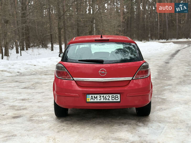 Хэтчбек Opel Astra 2009 в Житомире