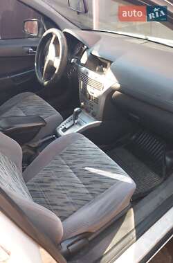 Универсал Opel Astra 2009 в Сумах