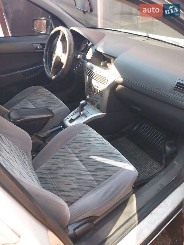 Универсал Opel Astra 2009 в Сумах