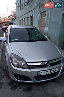 Универсал Opel Astra 2005 в Запорожье