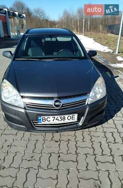 Универсал Opel Astra 2009 в Стрые