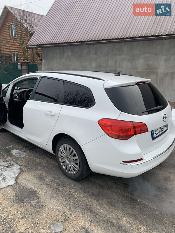 Универсал Opel Astra 2014 в Житомире фото 14 Универсал Opel Astra 2014 в Житомире