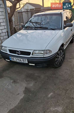 Універсал Opel Astra 1996 в Миколаєві