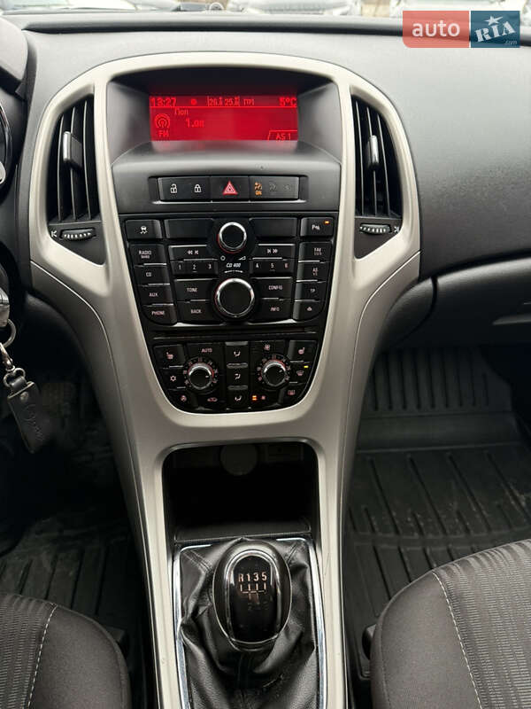 Универсал Opel Astra 2011 в Стрые фото 19 Универсал Opel Astra 2011 в Стрые