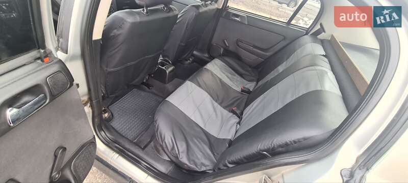 Седан Opel Astra 2006 в Черкасах фото 12 Седан Opel Astra 2006 в Черкасах