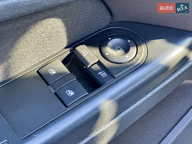 Хетчбек Opel Astra 2006 в Ужгороді