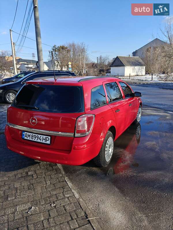 Универсал Opel Astra 2009 в Звягеле фото 12 Универсал Opel Astra 2009 в Звягеле