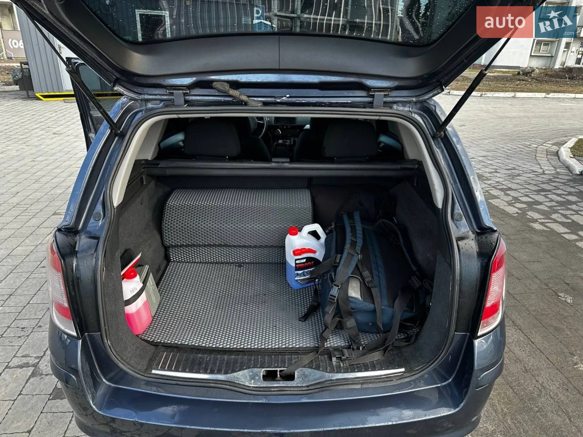 2010 Opel Astra - мініатюра 4