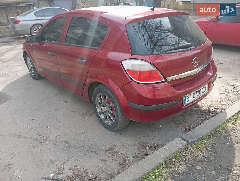 Хетчбек Opel Astra 2006 в Миколаєві фото 4 Хетчбек Opel Astra 2006 в Миколаєві
