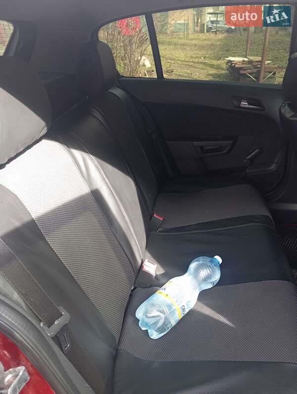 Хетчбек Opel Astra 2006 в Миколаєві фото 7 Хетчбек Opel Astra 2006 в Миколаєві