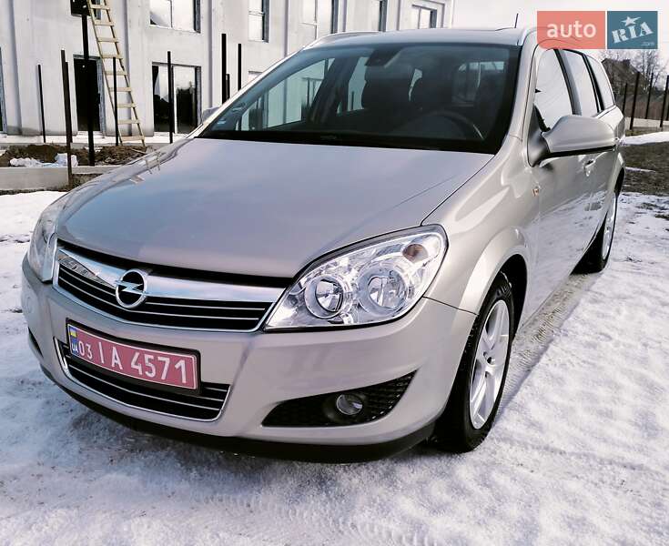 Универсал Opel Astra 2009 в Луцке фото 14 Универсал Opel Astra 2009 в Луцке