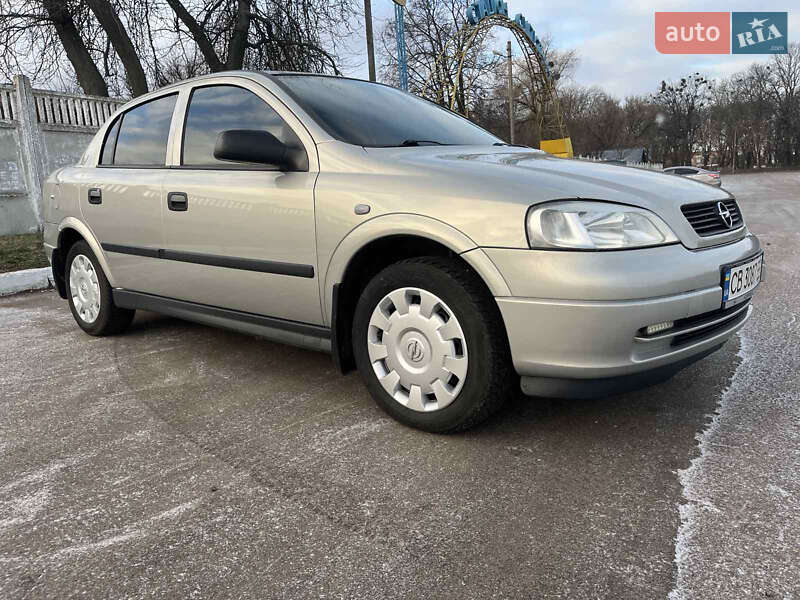 Седан Opel Astra 2008 в Прилуках фото 2 Седан Opel Astra 2008 в Прилуках