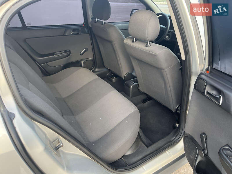 Седан Opel Astra 2008 в Прилуках фото 11 Седан Opel Astra 2008 в Прилуках