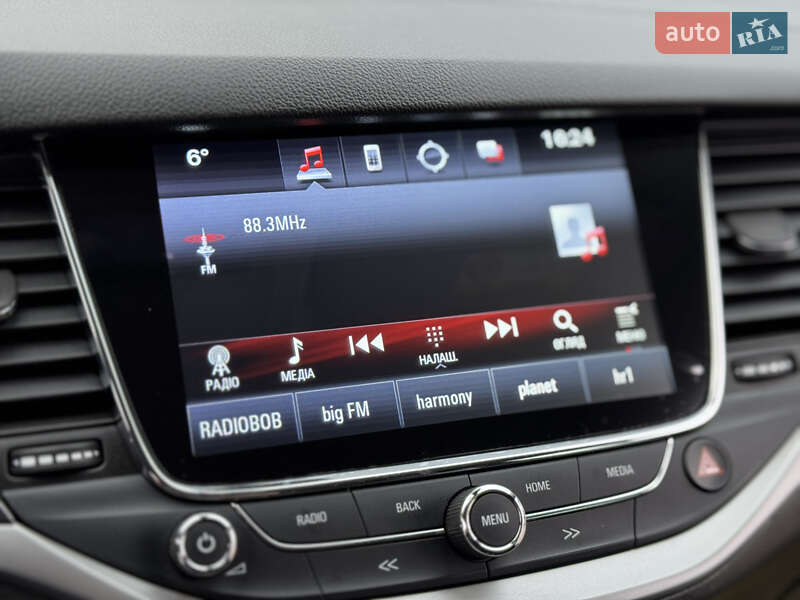 Универсал Opel Astra 2018 в Ивано-Франковске