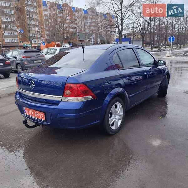 Седан Opel Astra 2009 в Белой Церкви фото Седан Opel Astra 2009 в Белой Церкви