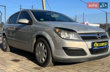 Хэтчбек Opel Astra 2006 в Стрые