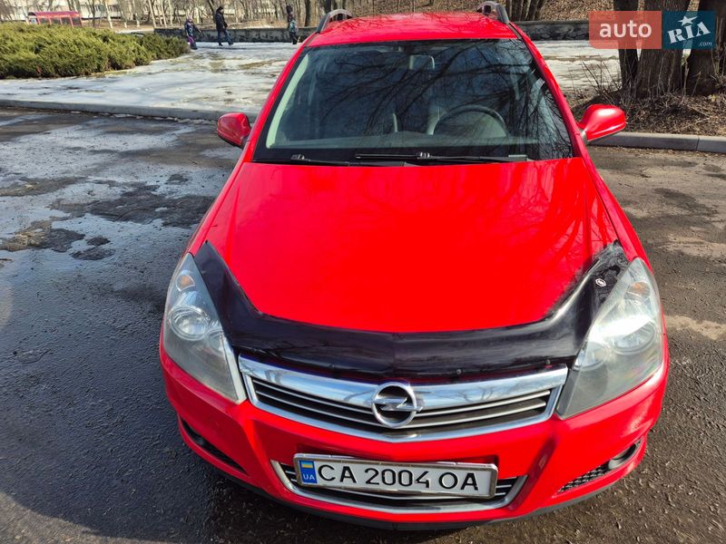 Хетчбек Opel Astra 2012 в Черкасах