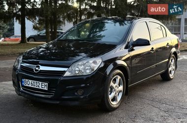 Хетчбек Opel Astra 2007 в Рівному