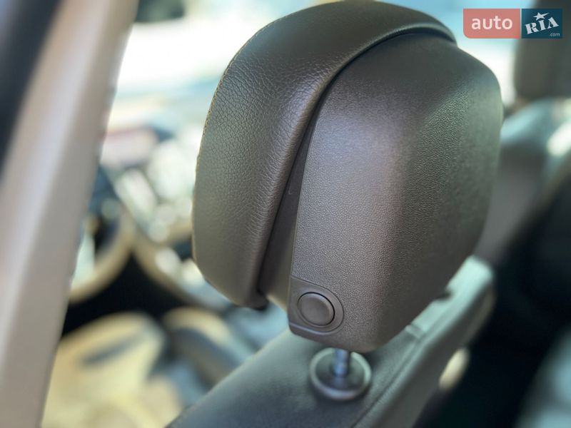 Универсал Opel Astra 2014 в Ивано-Франковске