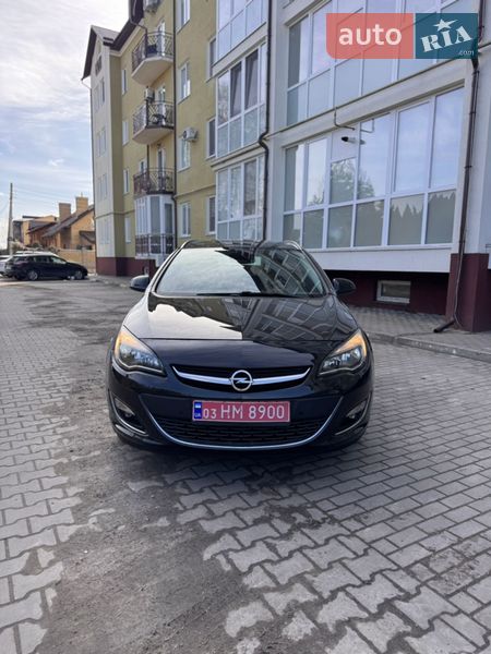 Универсал Opel Astra 2013 в Луцке