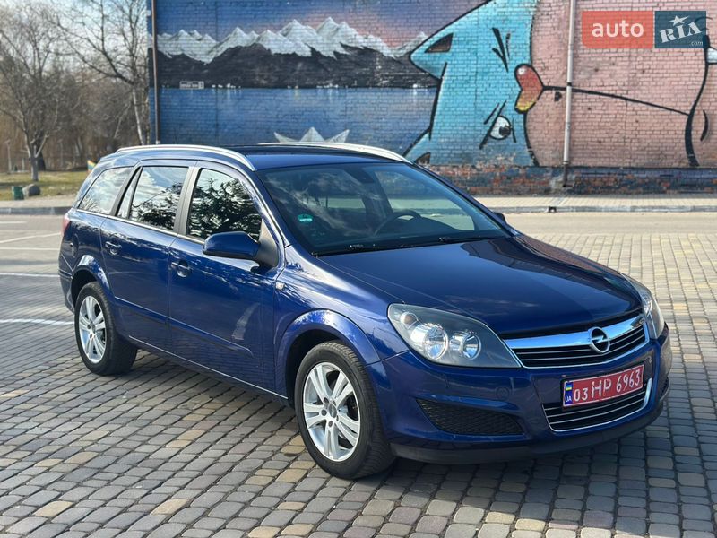 Універсал Opel Astra 2007 в Луцьку