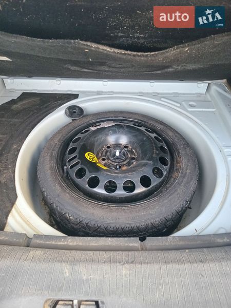 Универсал Opel Astra 2008 в Рожище