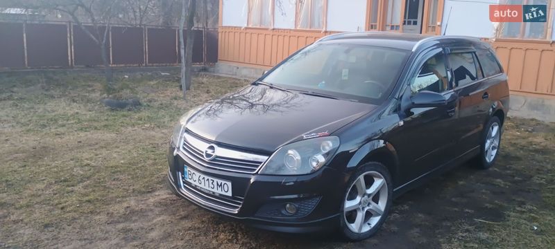 Універсал Opel Astra 2008 в Коломиї